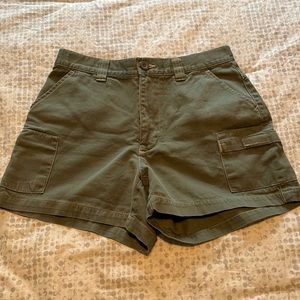 Old Navy khaki green shorts size 6
